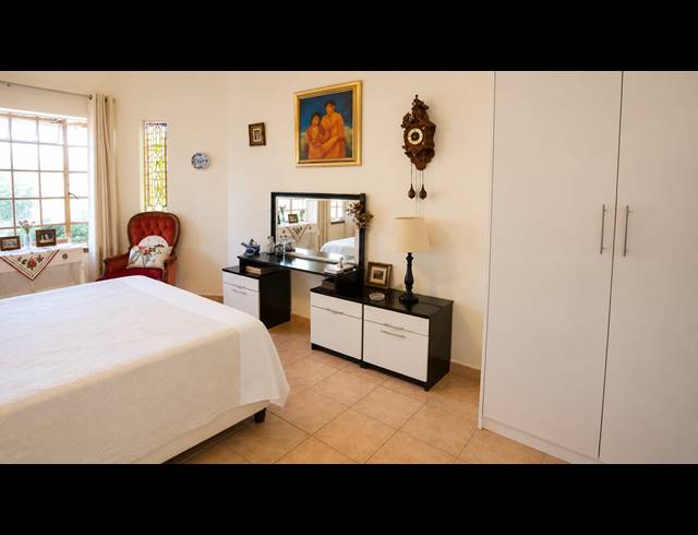 3 BEDROOM TOWNHOUSE FOR SALE IN THREE RIVERS PROPER